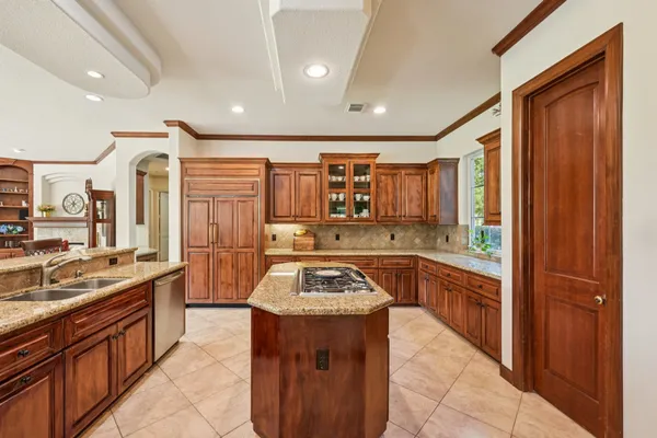 $1,340,000 | 51 Sandown Park Drive, Spring, TX 77379