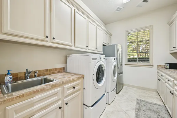 $1,340,000 | 51 Sandown Park Drive, Spring, TX 77379