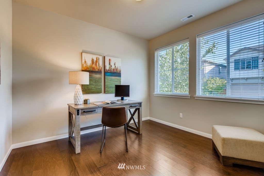 3527 178th Street Southeast Bothell, WA 98012 - Photo 4 of 40