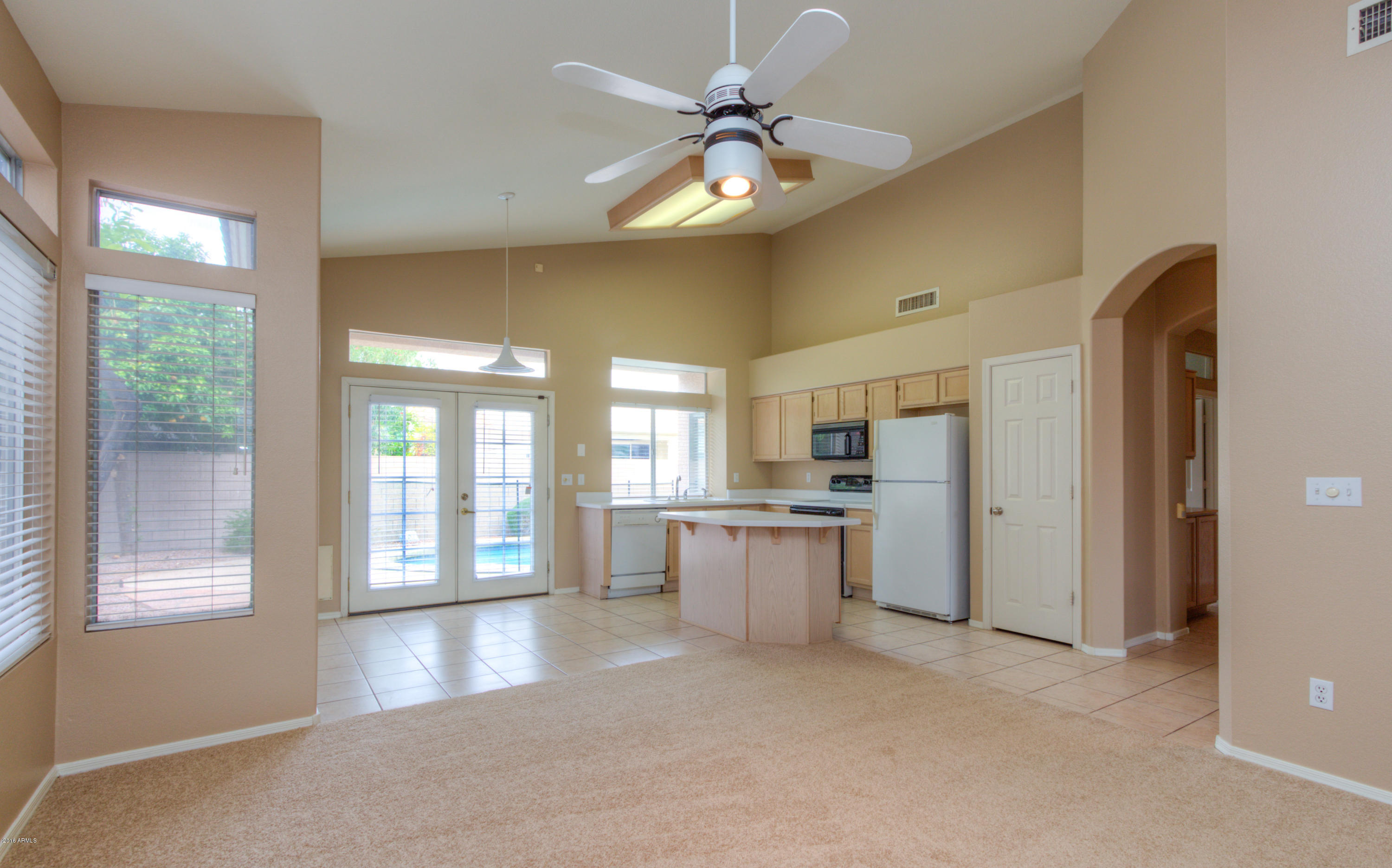 154 West El Freda Road Tempe, AZ 85284 - Photo 13 of 45 13