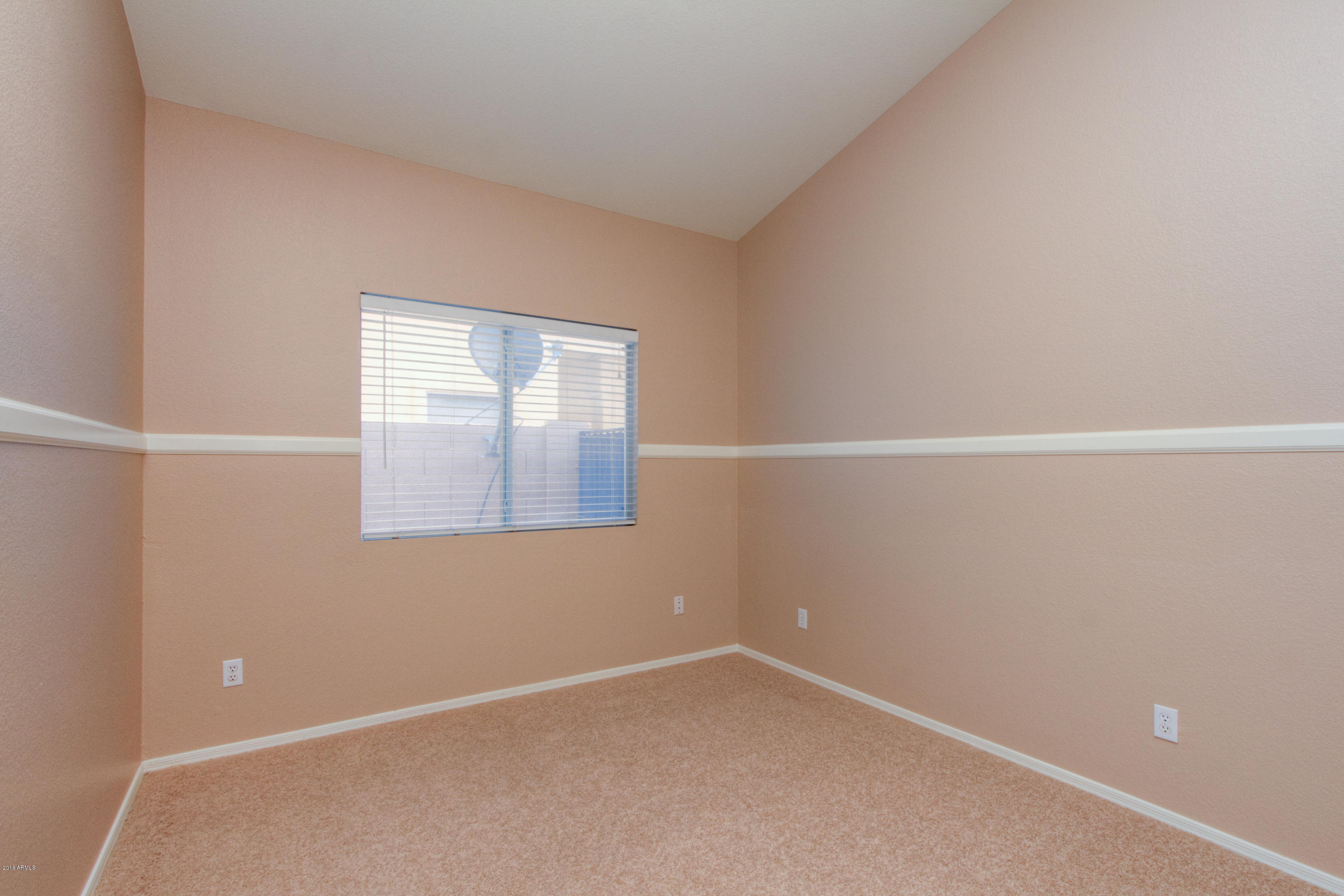 154 West El Freda Road Tempe, AZ 85284 - Photo 20 of 45 20