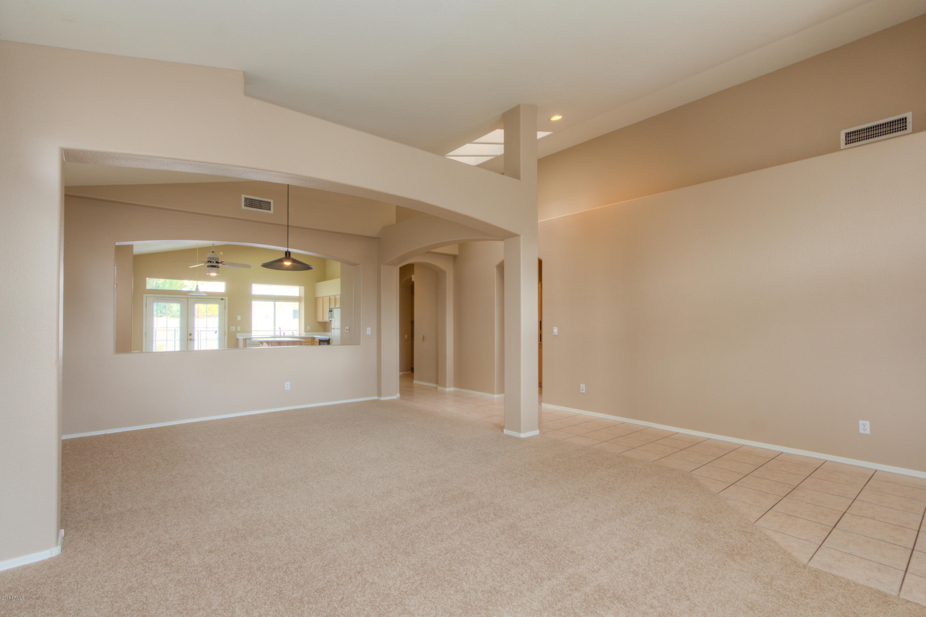 154 West El Freda Road Tempe, AZ 85284 - Photo 8 of 45 08