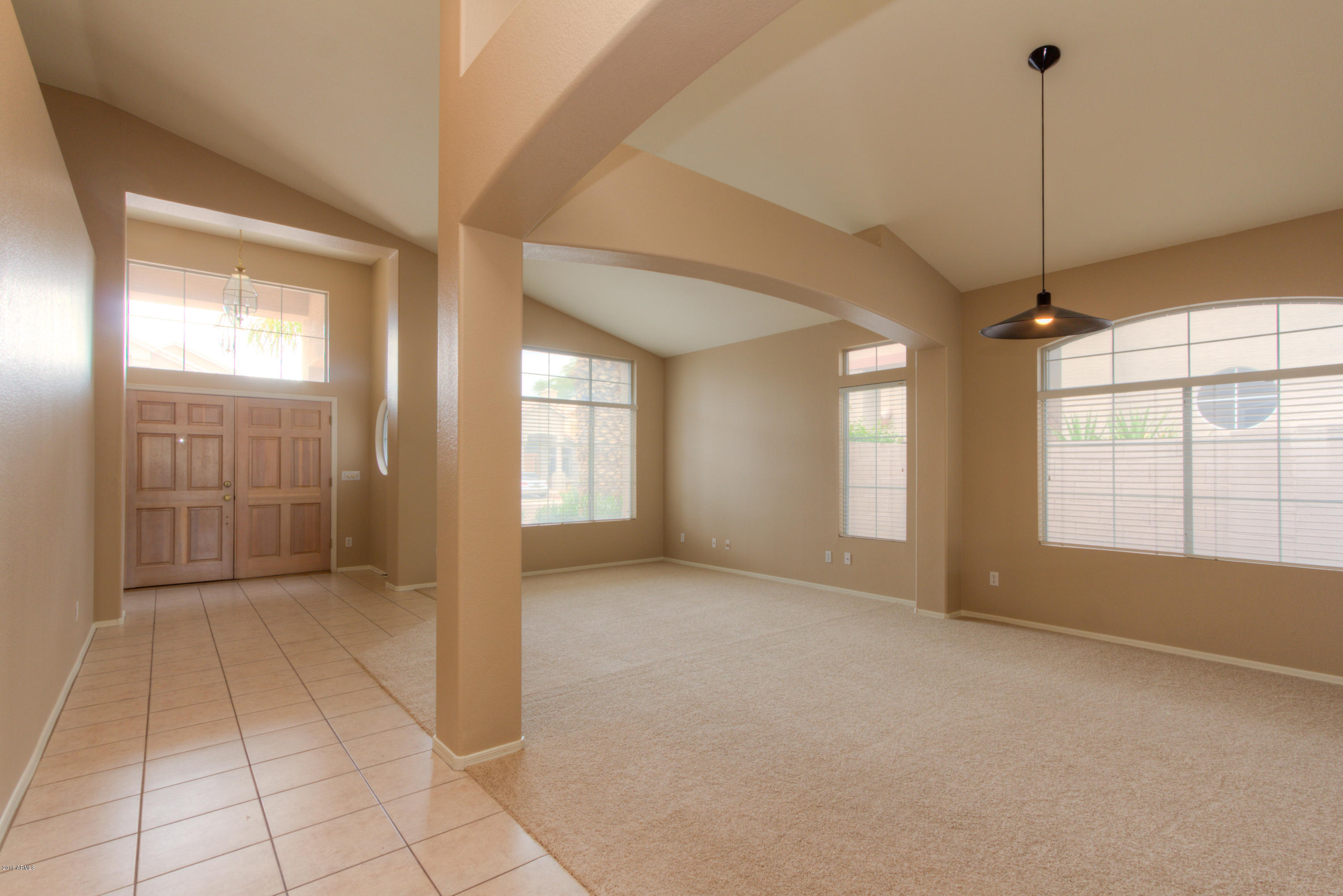 154 West El Freda Road Tempe, AZ 85284 - Photo 10 of 45 10