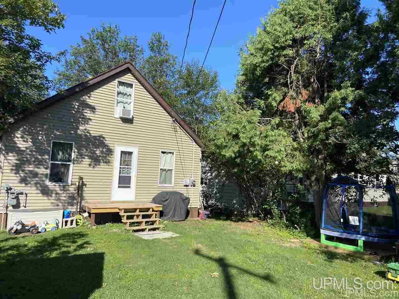 301 Elm Street Ishpeming, MI 49849 - Photo 29 of 32