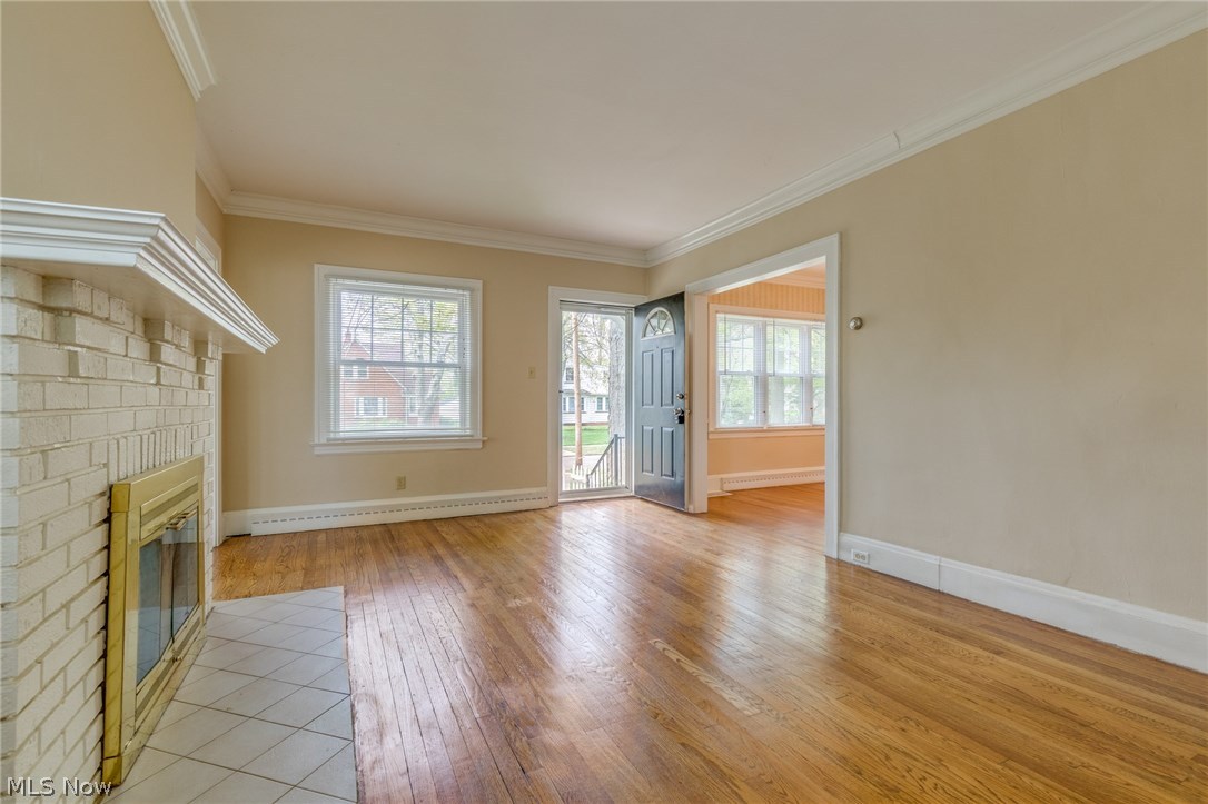 981 Montford Road Cleveland Heights, OH 44121 - Photo 4 of 20