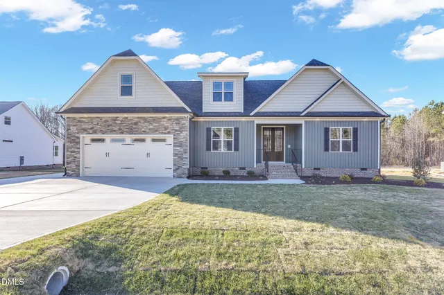 $485,000 | 208 Freedom Rdg Drive, Smithfield, NC 27577