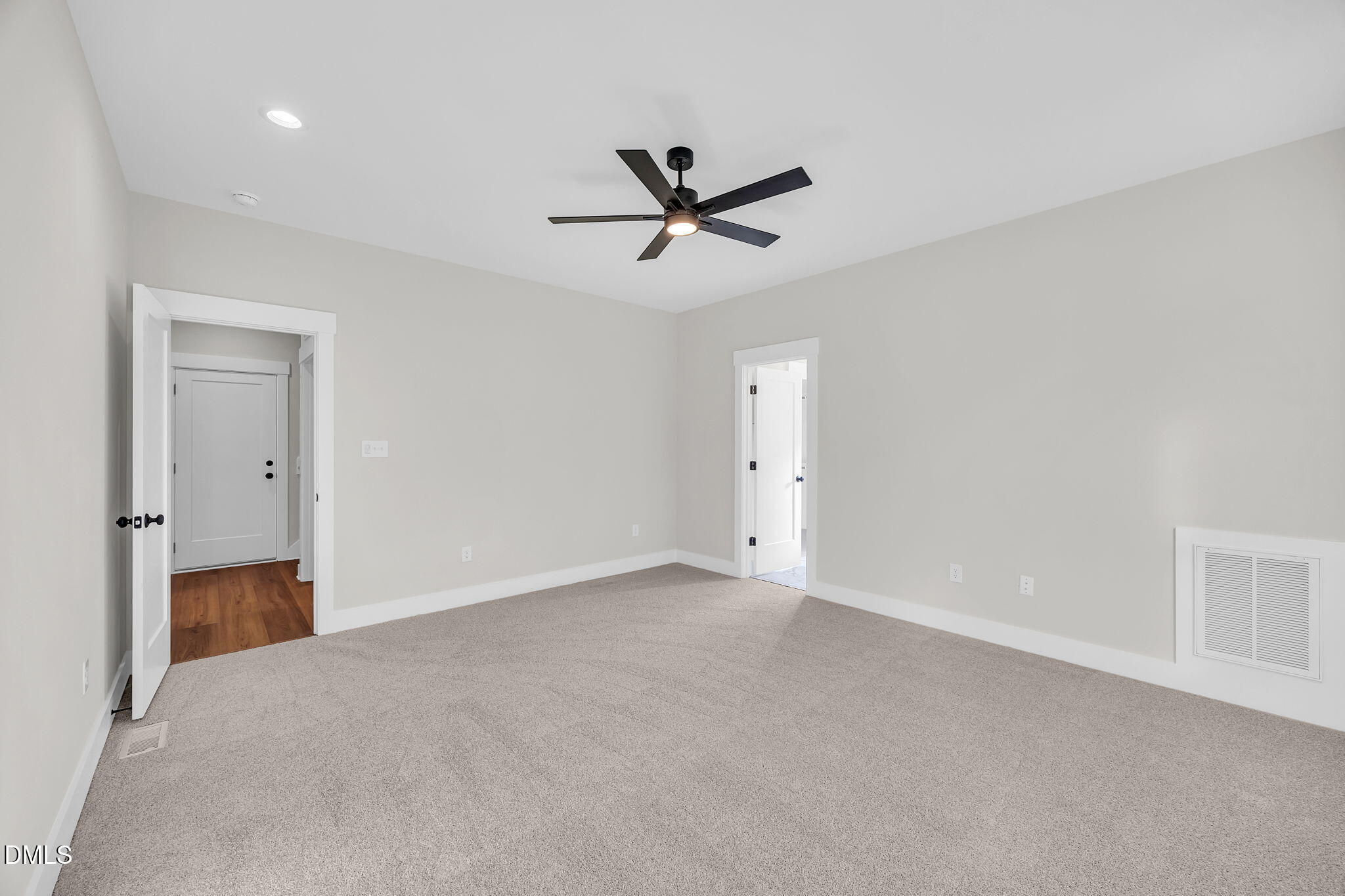 208 Freedom Rdg Drive Smithfield, NC 27577 - Photo 34 of 40 33-web-or-mls-9L1A3334