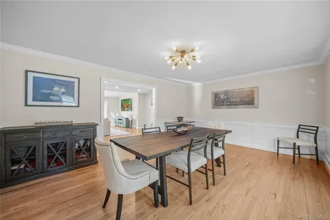 $995,000 | 1466 Pine Brook Court, Yorktown Heights, NY 10598