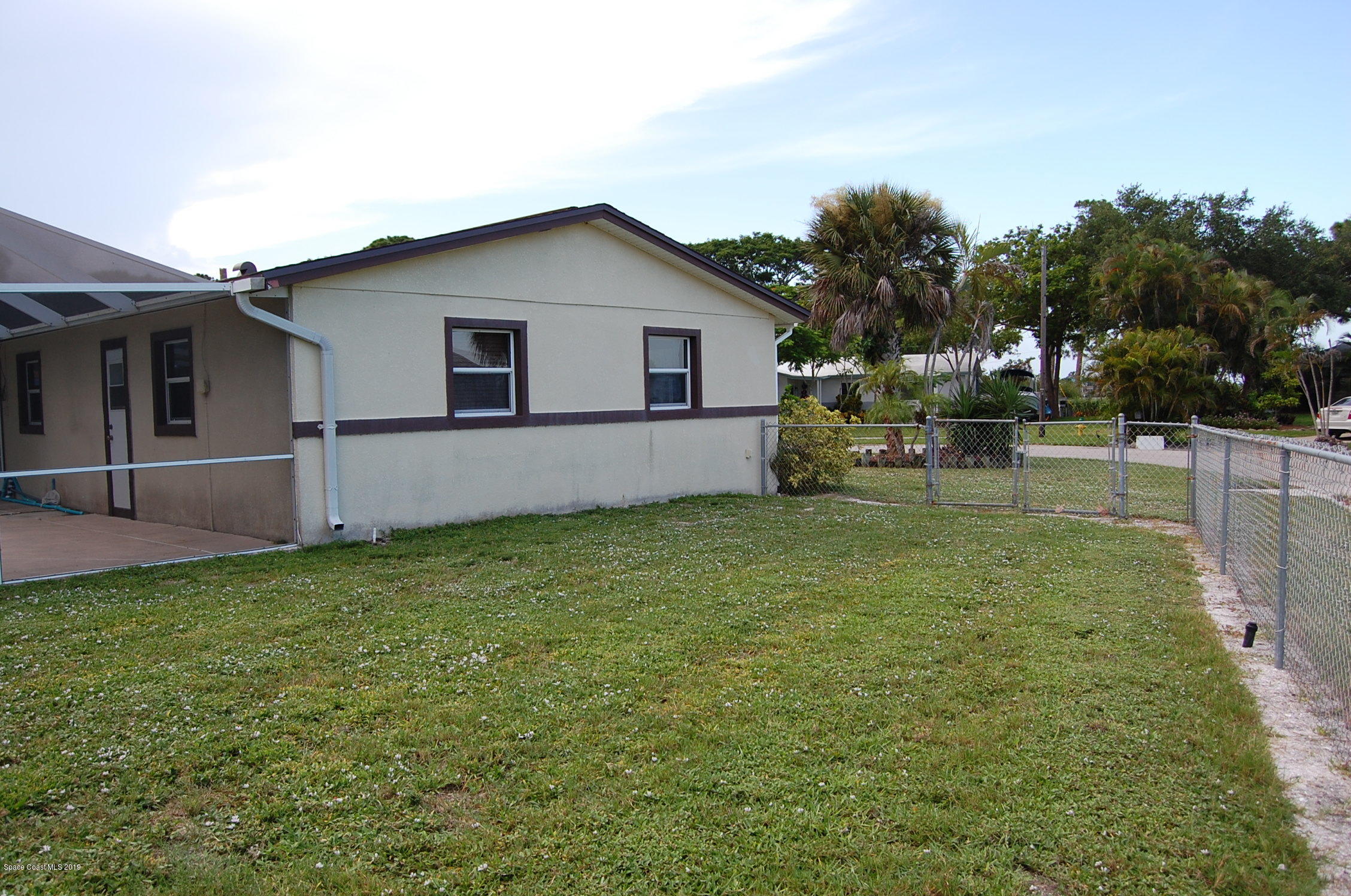 1770 Via Roma Merritt Island, FL 32952 - Photo 9 of 38 DSC_0019