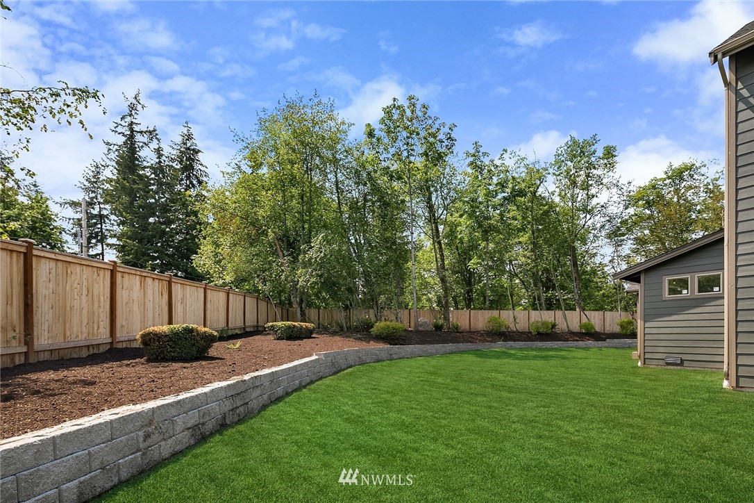 22359 Peter Grubb Road Southeast Renton, WA 98058 - Photo 22 of 23 Gallery Image 22