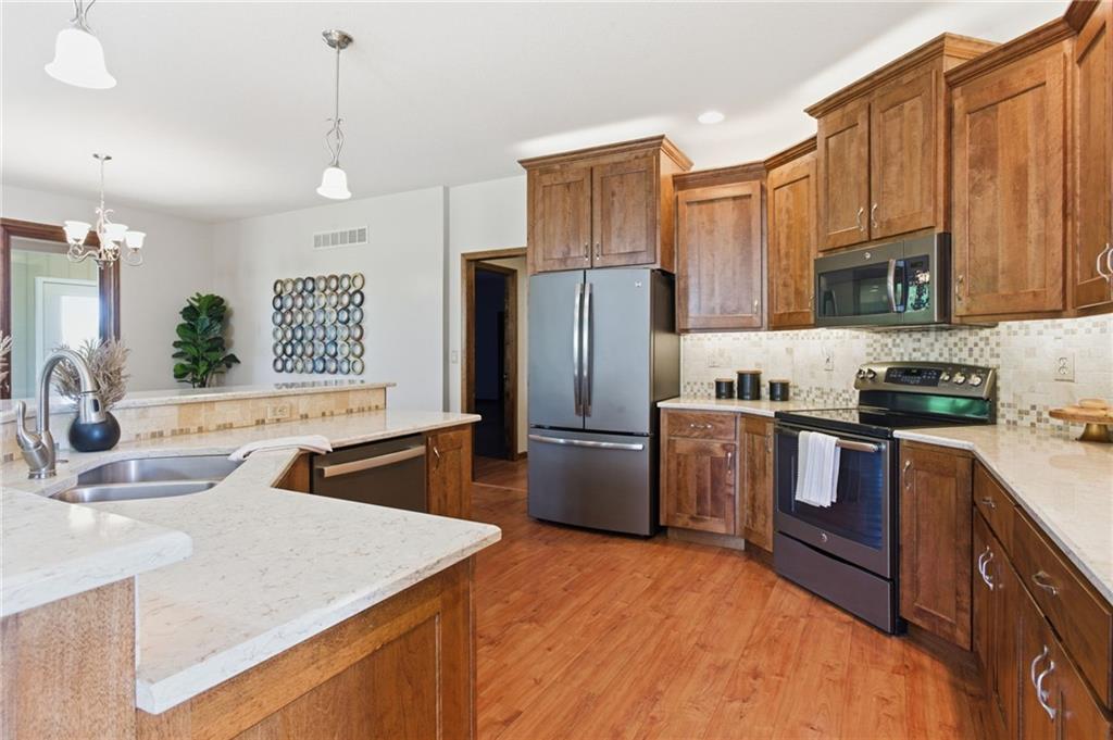 16678 Evans Road Basehor, KS 66007 - Photo 11 of 75