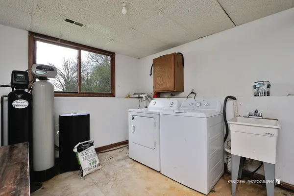 $595,000 | 28903 West South Drive, Lakemoor, IL 60051