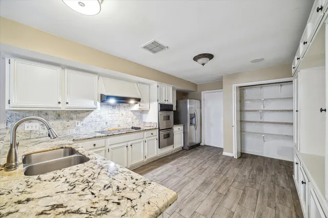 $254,900 | 12007 Fairpoint Drive, Houston, TX 77099