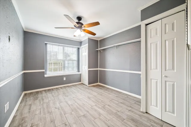 $254,900 | 12007 Fairpoint Drive, Houston, TX 77099