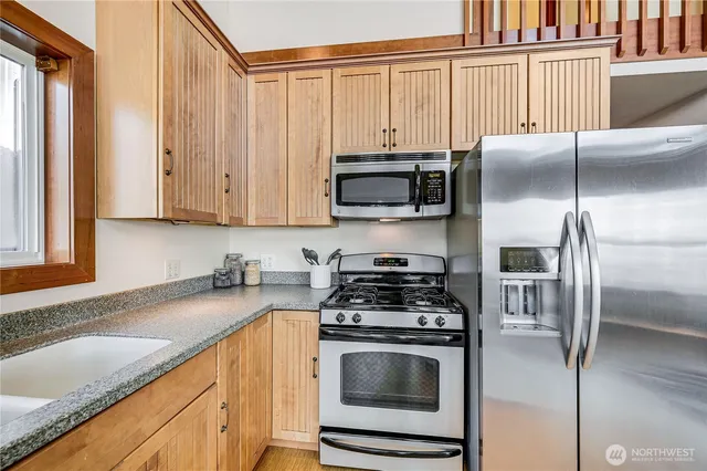 $475,000 | 17980 Cobahud Road, La Conner, WA 98257