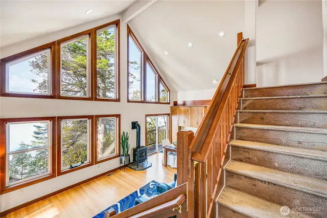 $475,000 | 17980 Cobahud Road, La Conner, WA 98257