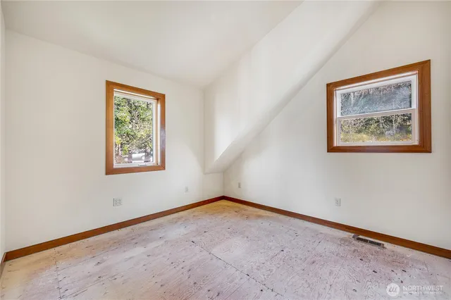 $475,000 | 17980 Cobahud Road, La Conner, WA 98257