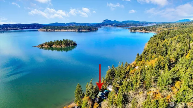 $475,000 | 17980 Cobahud Road, La Conner, WA 98257