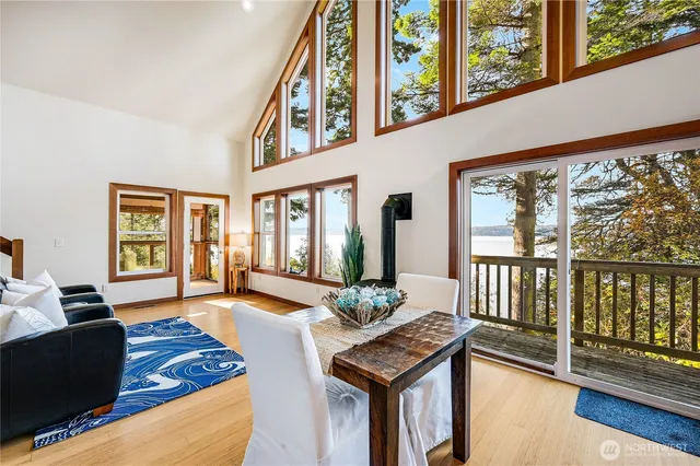 $475,000 | 17980 Cobahud Road, La Conner, WA 98257