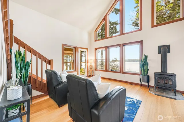 $475,000 | 17980 Cobahud Road, La Conner, WA 98257