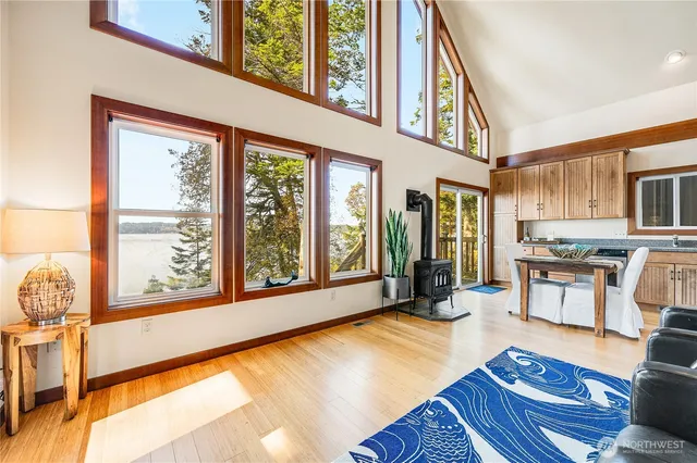 $475,000 | 17980 Cobahud Road, La Conner, WA 98257