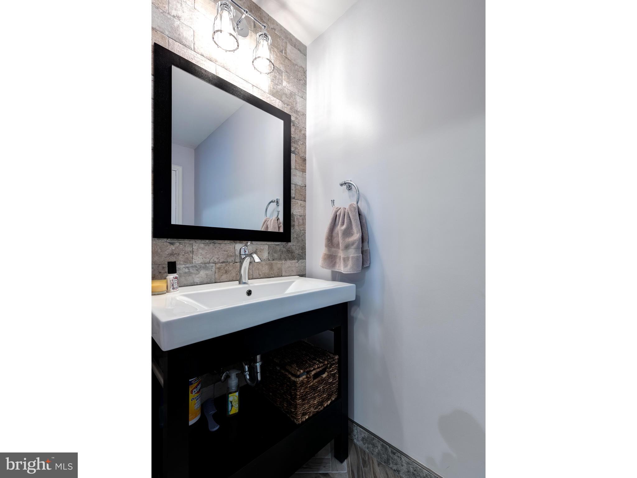 2174 Pikeland Road Malvern, PA 19355 - Photo 23 of 53 Renovated Powder Room