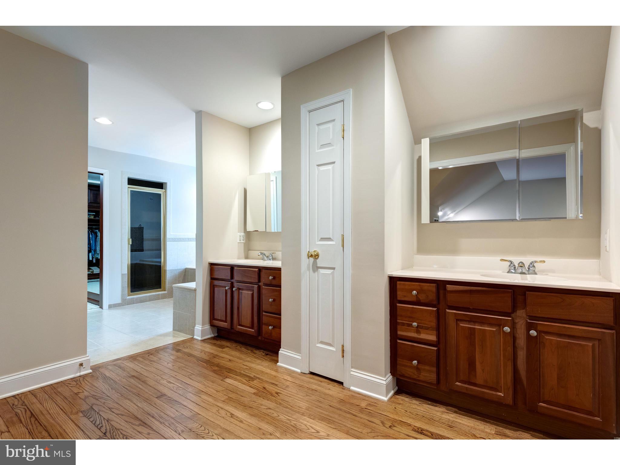 2174 Pikeland Road Malvern, PA 19355 - Photo 24 of 53 Master Bath