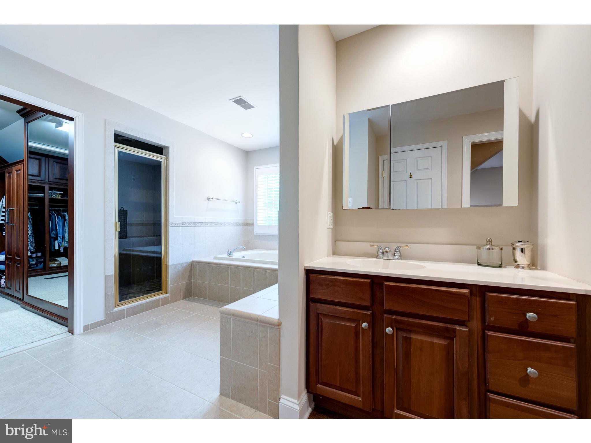 2174 Pikeland Road Malvern, PA 19355 - Photo 25 of 53 Master Bath
