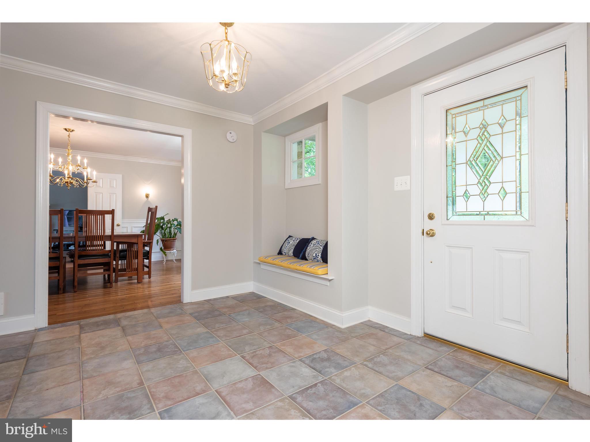 2174 Pikeland Road Malvern, PA 19355 - Photo 5 of 53 Entry hall