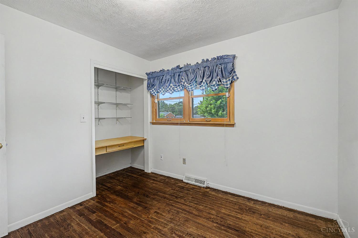 4595 Todd Road Franklin, OH 45005 - Photo 28 of 67 Gallery Image 28