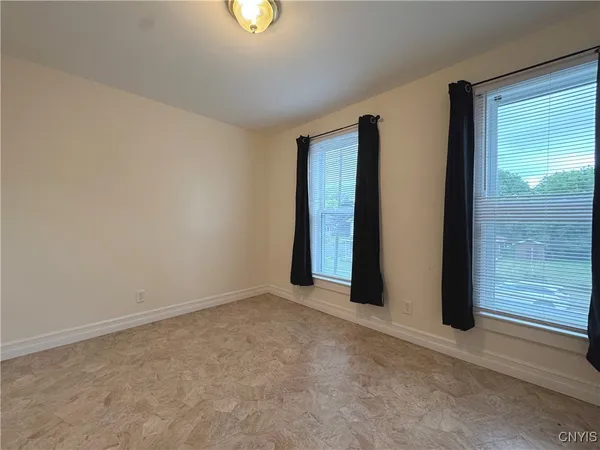 $1,250 | 843 Davidson Street, Unit 2F, Watertown, NY 13601