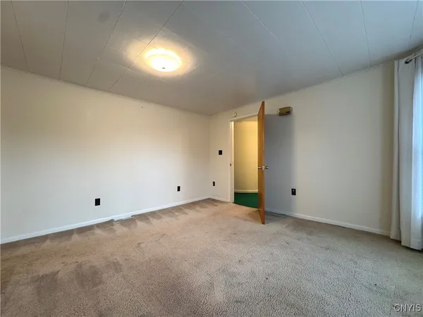 $1,250 | 843 Davidson Street, Unit 2F, Watertown, NY 13601