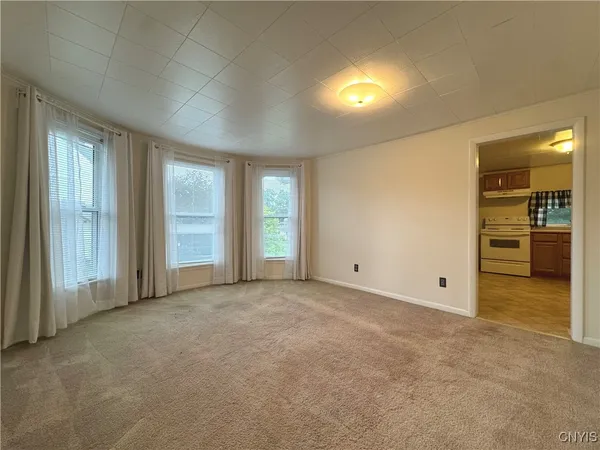 $1,250 | 843 Davidson Street, Unit 2F, Watertown, NY 13601