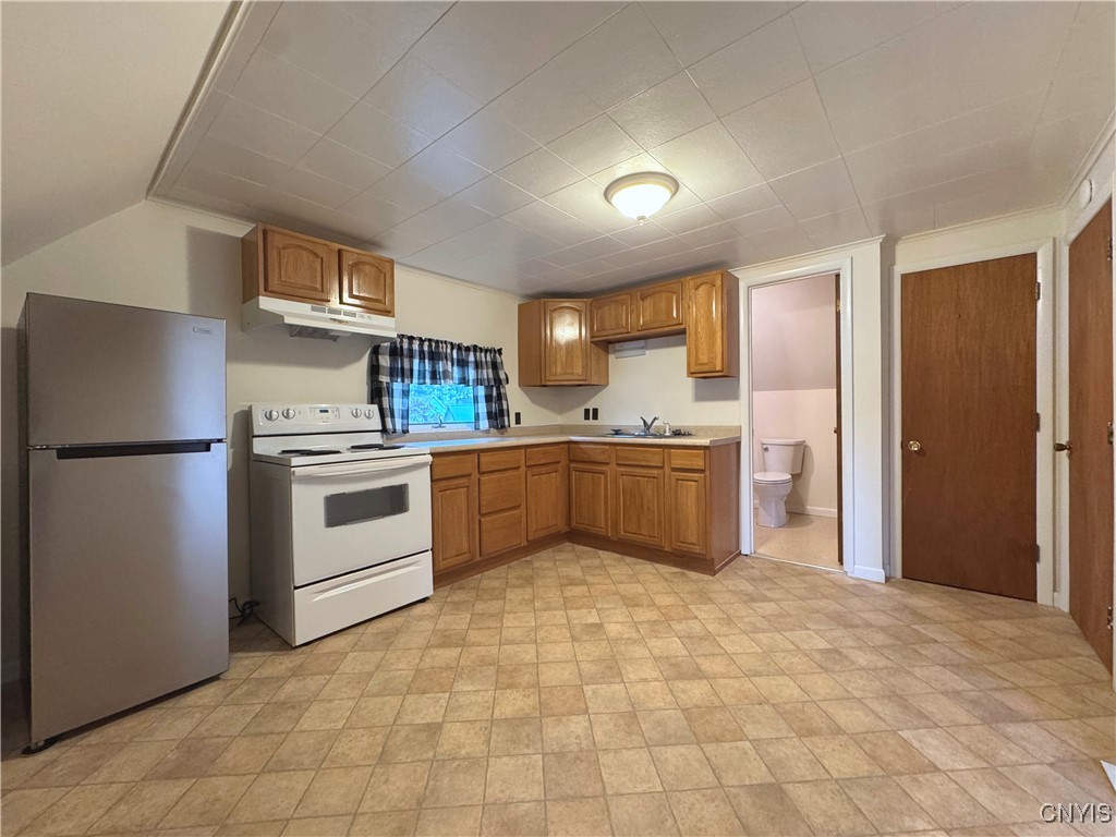 843 Davidson Street, Unit 2F Watertown, NY 13601 - Photo 8 of 22