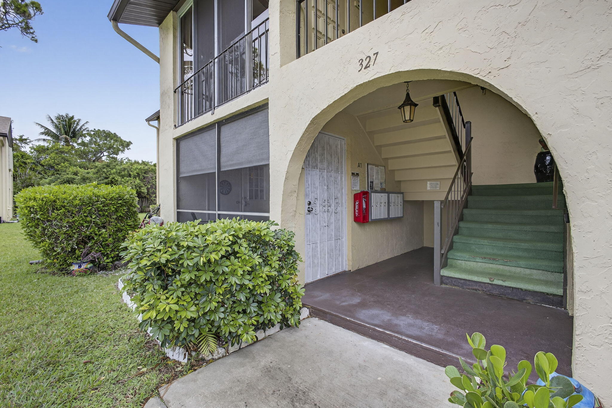 327 Pine Ridge Circle, Unit A1 Greenacres, FL 33463 - Photo 11 of 48 11-web-or-mls-BS1A2967