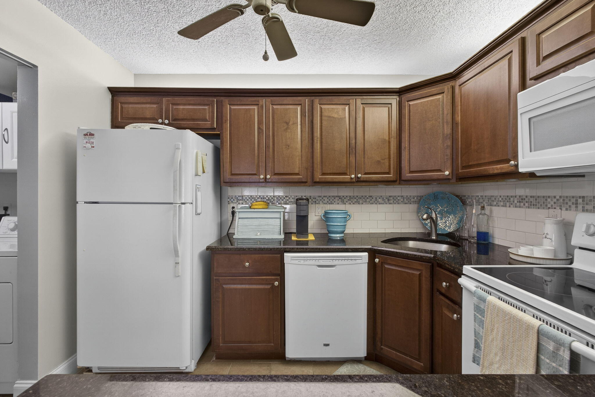 327 Pine Ridge Circle, Unit A1 Greenacres, FL 33463 - Photo 33 of 48 33-web-or-mls-BS1A3087