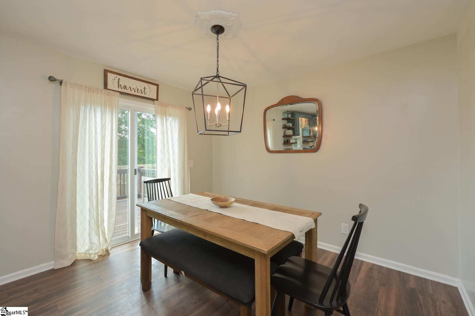 124 Rochester Court Easley, SC 29640 - Photo 7 of 31