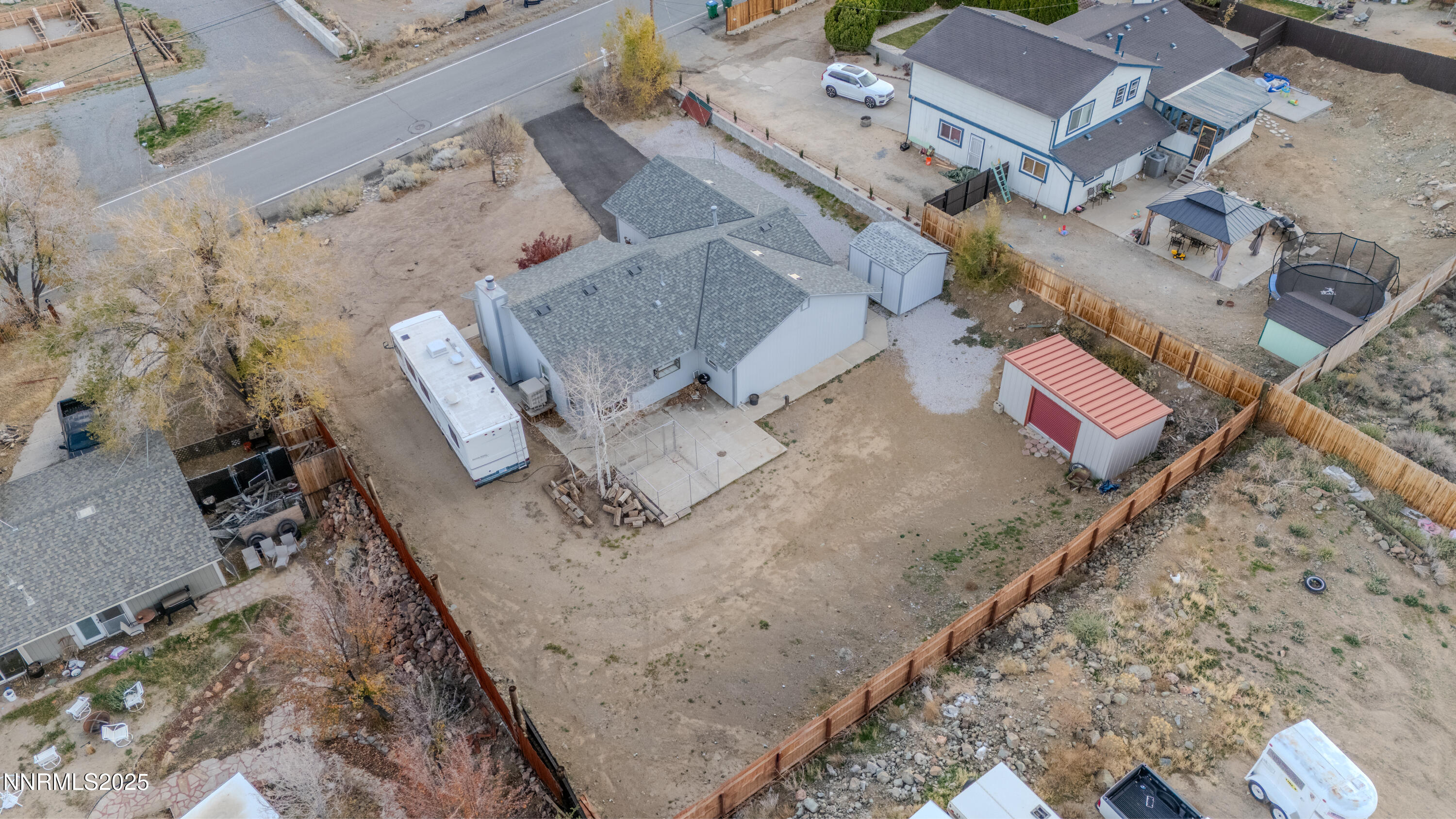 375 Hoge Road Reno, NV 89506 - Photo 34 of 36 an aerial view of a house with a yard