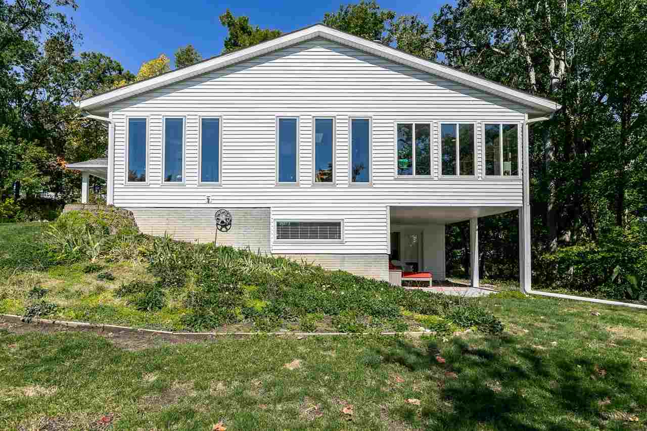 2220 Glass Road Northeast Cedar Rapids, IA 52402 - Photo 46 of 47 Gallery Image 46