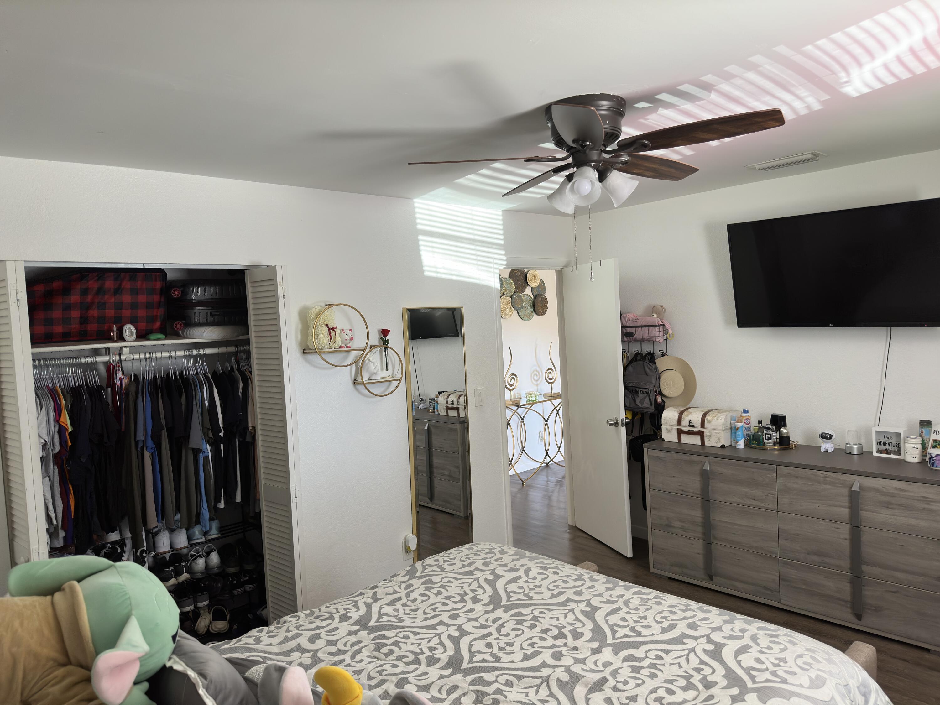 5655 Mango Road West Palm Beach, FL 33413 - Photo 25 of 67 IMG_3459