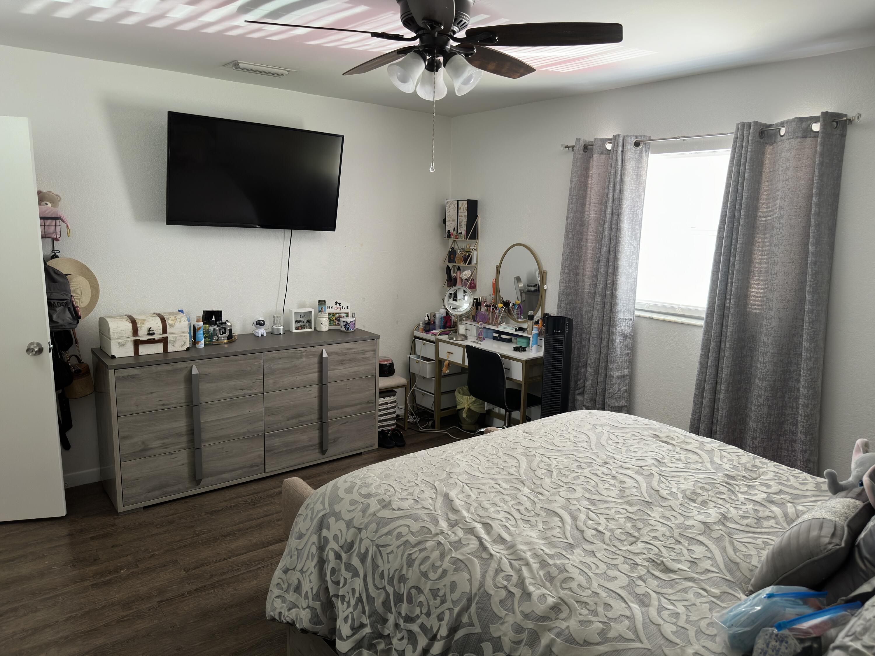 5655 Mango Road West Palm Beach, FL 33413 - Photo 27 of 67 IMG_3461