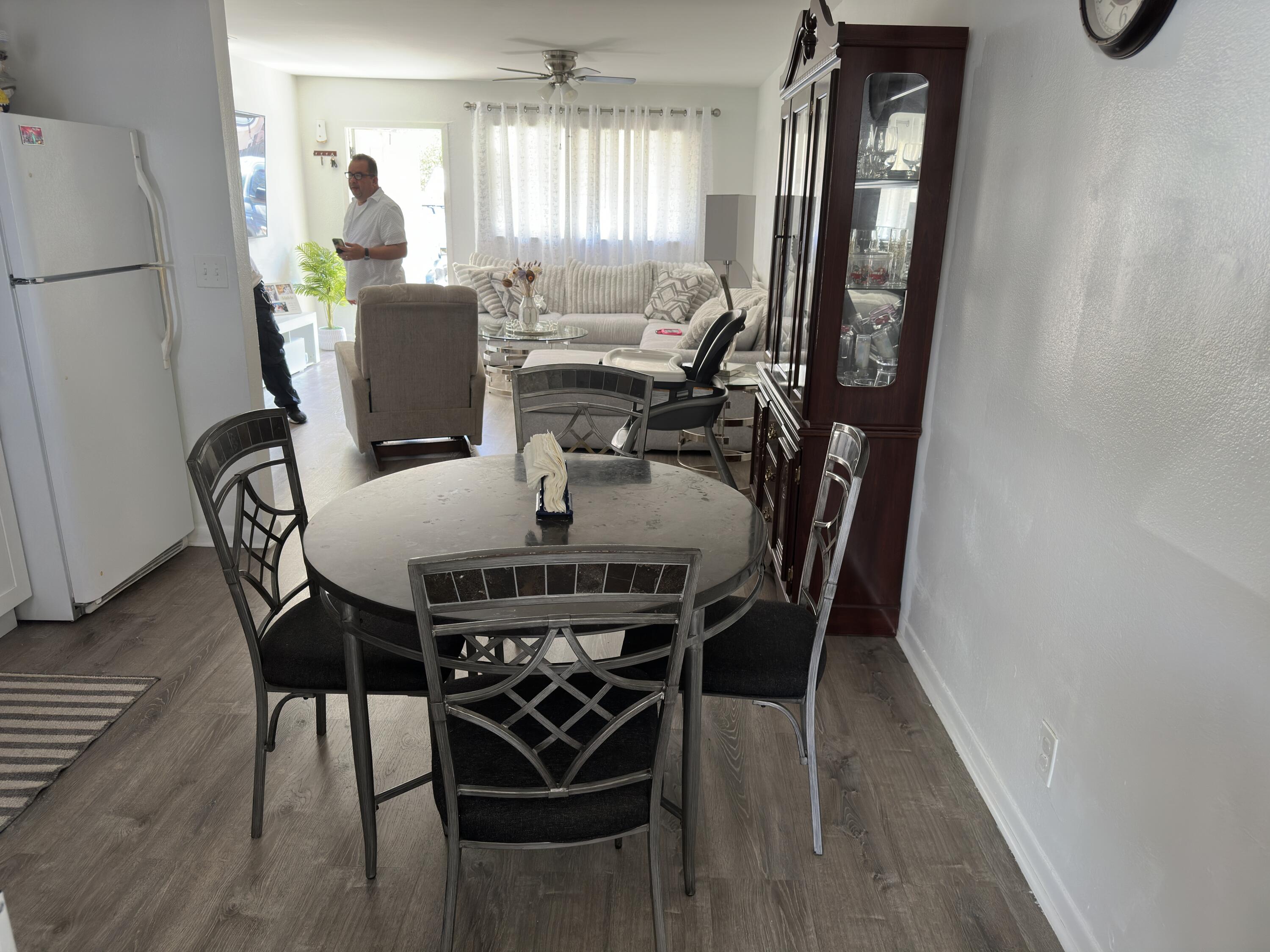 5655 Mango Road West Palm Beach, FL 33413 - Photo 42 of 67 IMG_3476