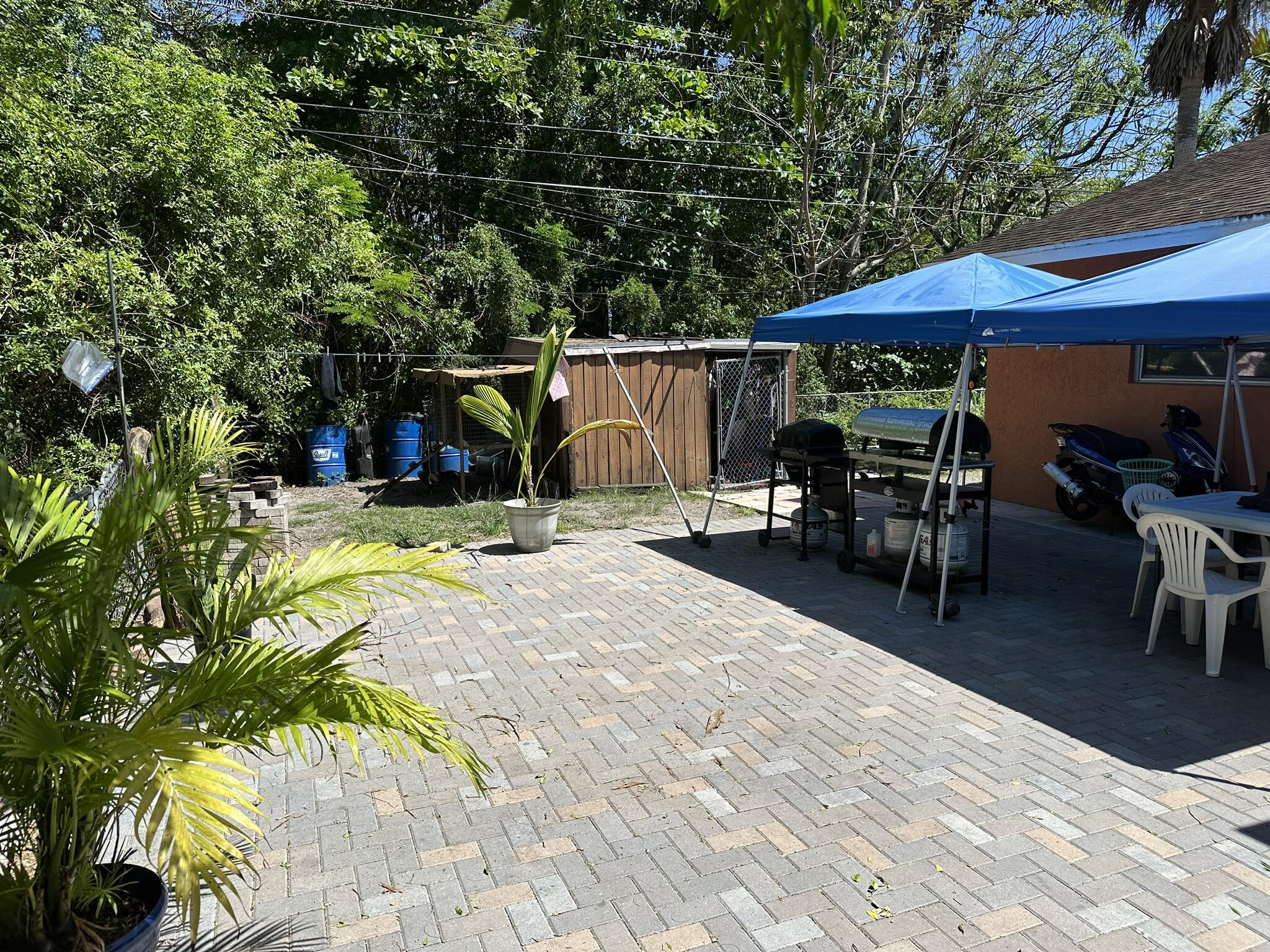 5655 Mango Road West Palm Beach, FL 33413 - Photo 57 of 67 IMG_3497