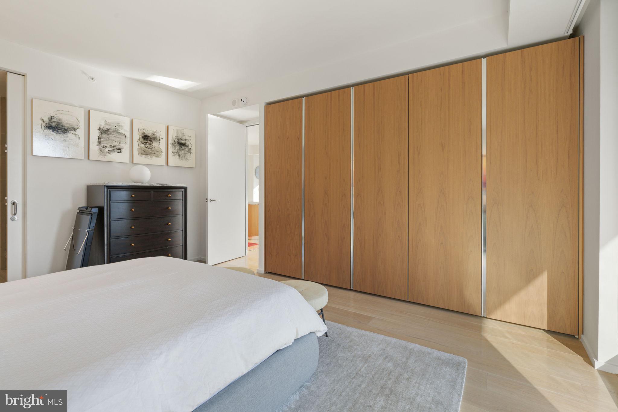 925 H Street Northwest, Unit 710 Washington, DC 20001 - Photo 15 of 40 Gallery Image 15