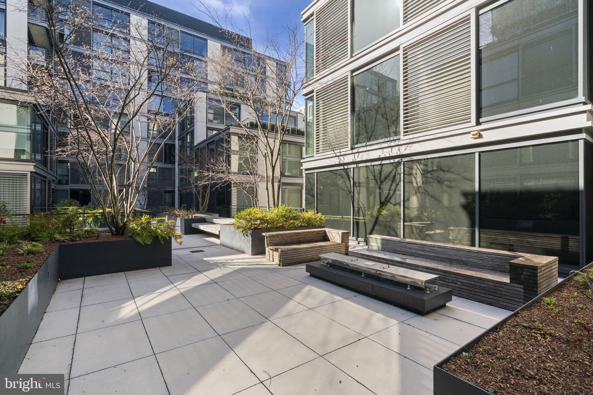 925 H Street Northwest, Unit 710 Washington, DC 20001 - Photo 19 of 40 Gallery Image 19
