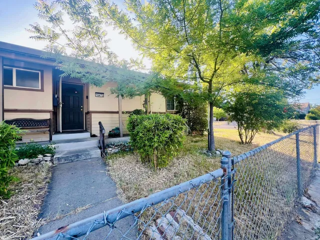 $445,500 | 10472 Abbottford Way, Rancho Cordova, CA 95670