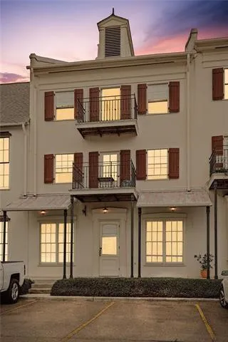 $2,000 | Undisclosed Address, Mandeville, LA 70448