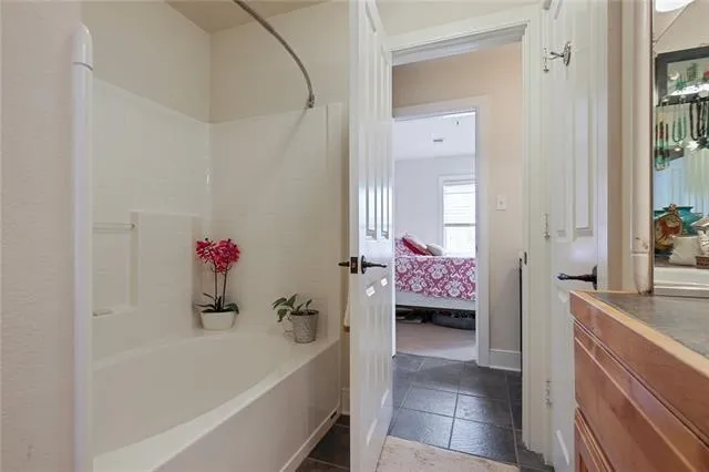 $2,000 | Undisclosed Address, Mandeville, LA 70448