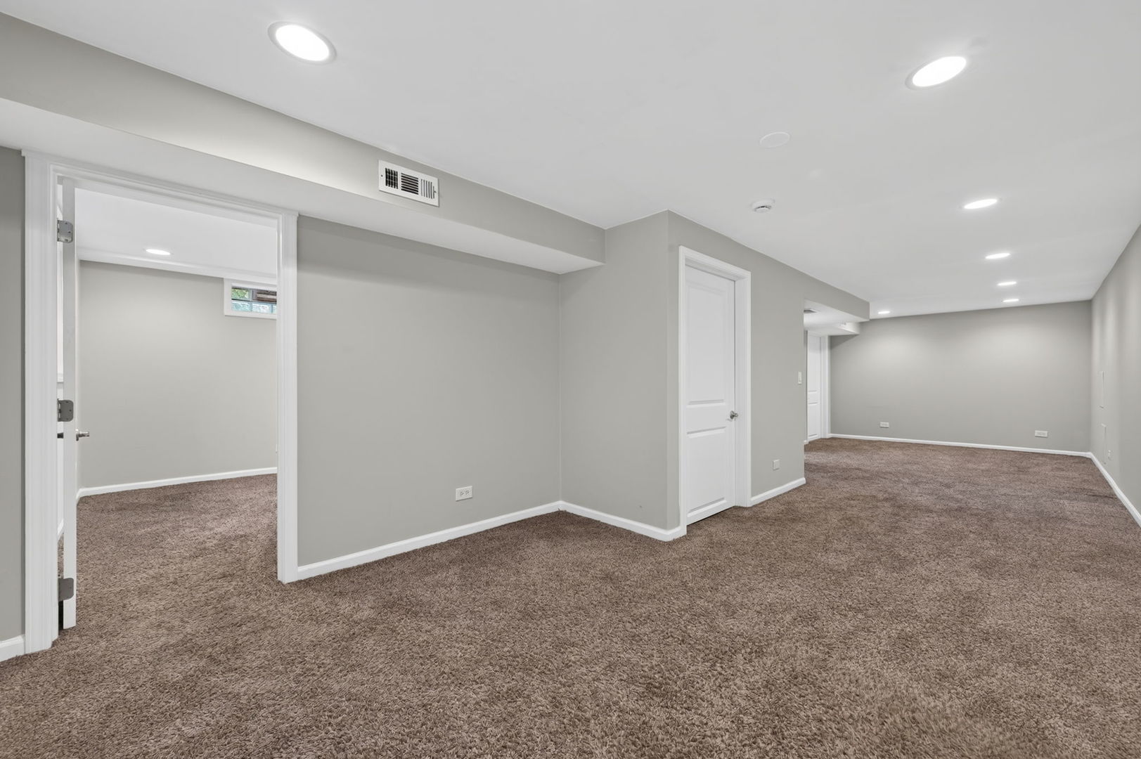 415 Alma Terrace Cary, IL 60013 - Photo 15 of 23 a view of an empty room