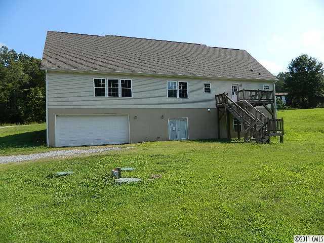 833 Myrtle Clark Kelly Road Mount Holly, NC 28120 - Photo 2 of 16 Gallery Image 2